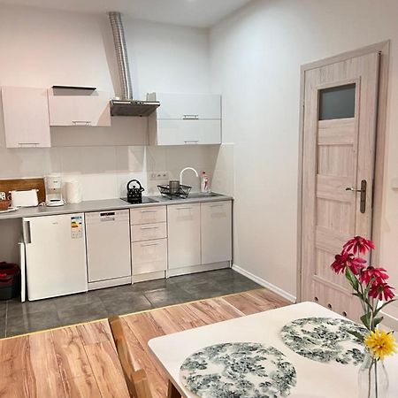 Apartament Lubicz Cracovia Exterior foto