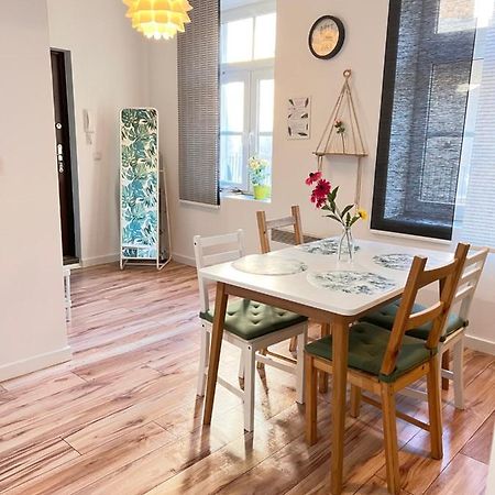 Apartament Lubicz Cracovia Exterior foto